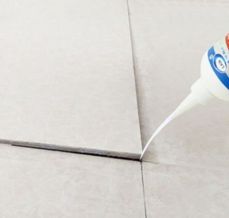 滦平瓷砖空鼓维修公司分享卫生间瓷砖脱落的原因可能有以下几点
